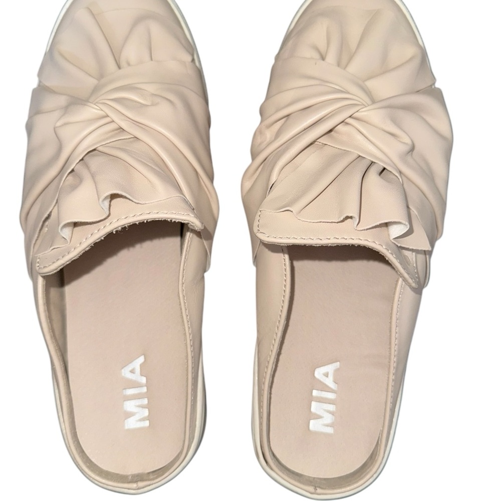 MIA Women's Cream Slip-On Shoes